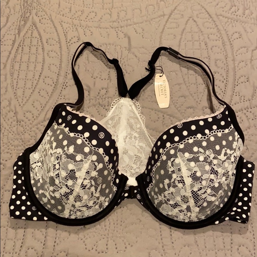 NWT Victoria’s Secret Racerback Demi